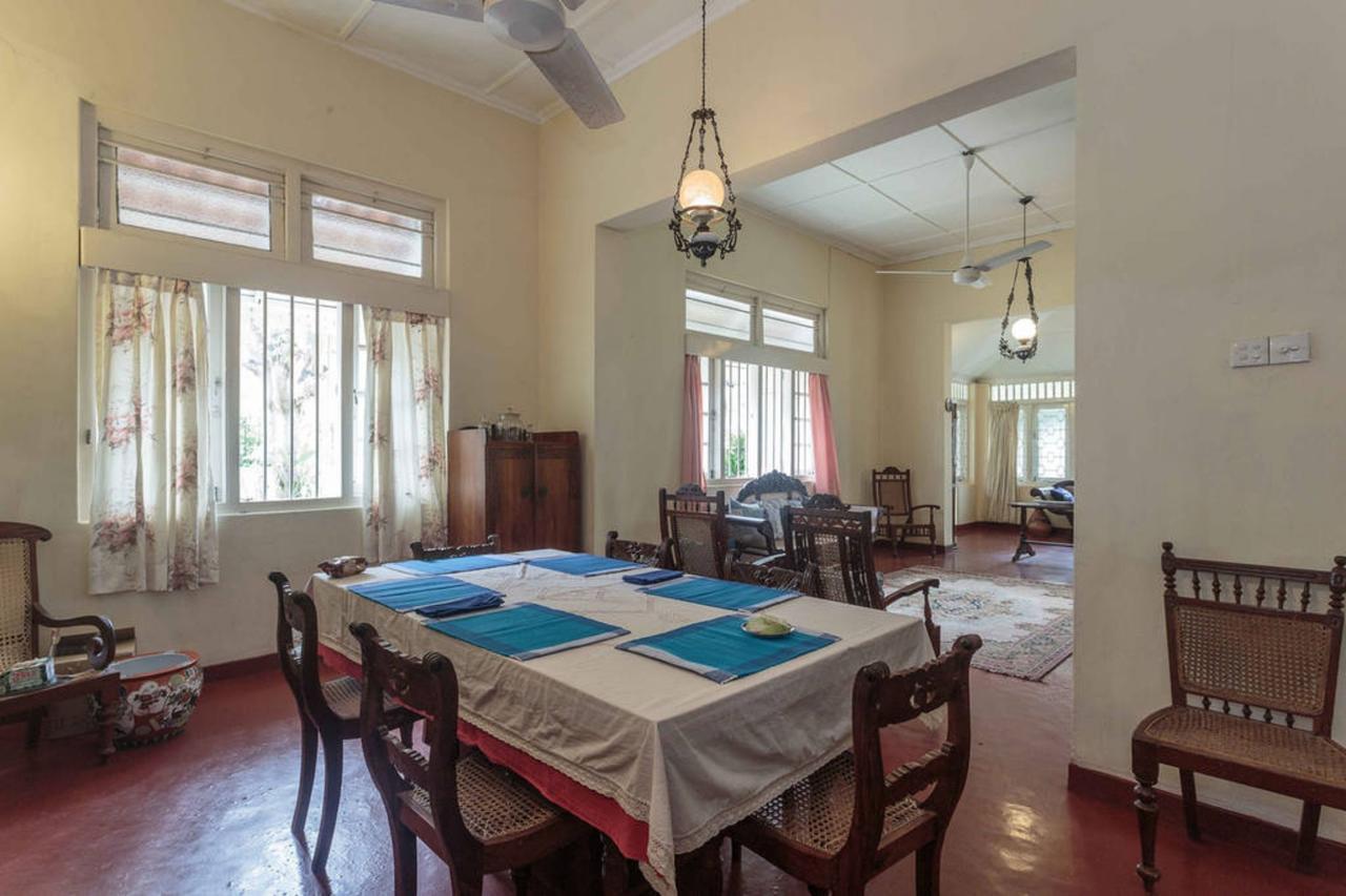 Charming Homestay By The Beach Dehiwala-Mount Lavinia Exterior photo