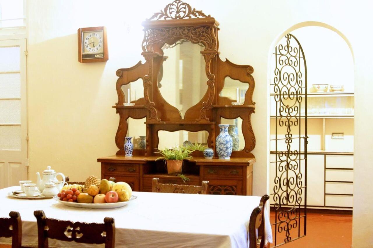 Charming Homestay By The Beach Dehiwala-Mount Lavinia Exterior photo