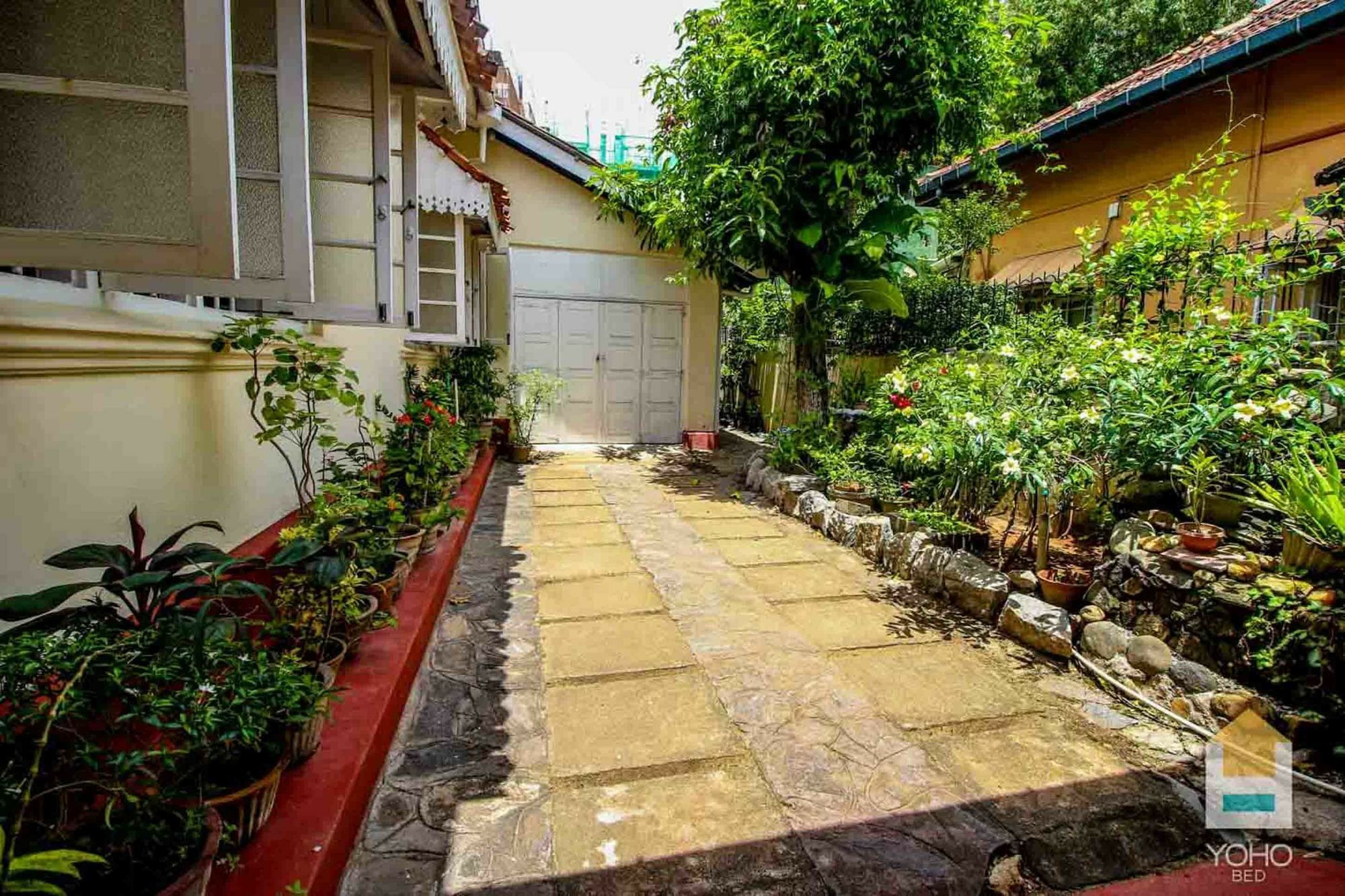 Charming Homestay By The Beach Dehiwala-Mount Lavinia Exterior photo